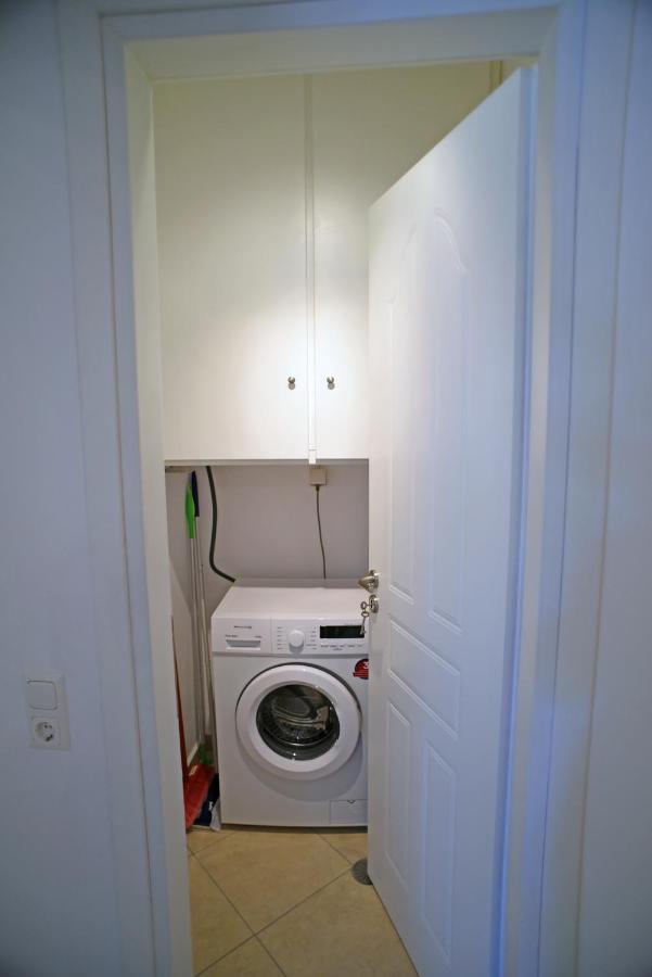 Apartmán Bernie House 2 Mélanes Exteriér fotografie